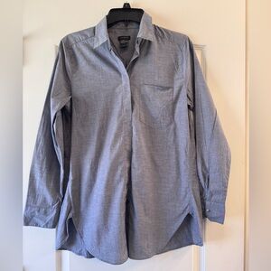 Ann Taylor Women’s  Blue Casual Button-Down Shirt